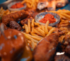 KAMEN-Gastrotrazilica-182Konoba-kamen-a-la-cart-restoran-restaurant-zadar-crno-grill-cover-jelovnik-rezervacije-reservation-table-booking-kamen-plata-za-4-osobe