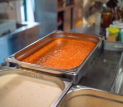 Konoba-kamen-a-la-cart-restoran-restaurant-zadar-crno-grill-cover-jelovnik-rezervacije-reservation-table-booking-baby-lasagna-lasagne-lasagna-lazanje